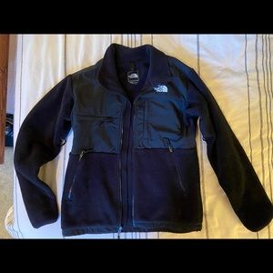 Black Northface Denali zip-up fleece